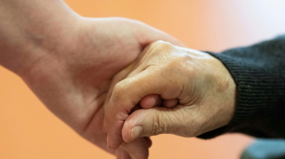 Studie: Bessere Vereinbarkeit pflegender Angeh&ouml;riger mit Erwerbsarbeit n&ouml;tig
