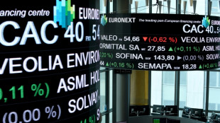 La Bourse de Paris bat son record en s&eacute;ance, port&eacute;e par les annonces de la Fed