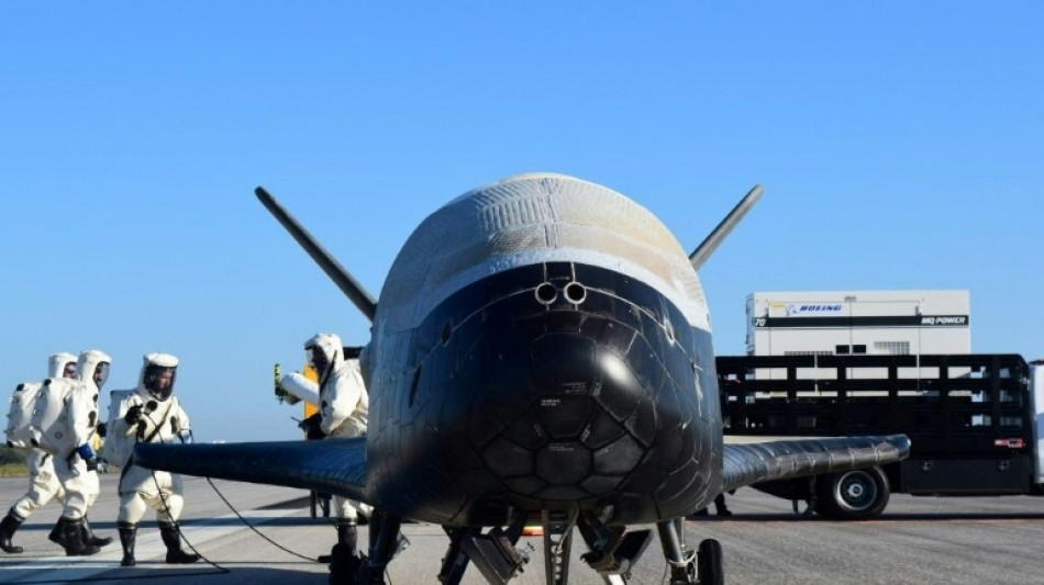 SpaceX lan&ccedil;a avi&atilde;o espacial militar para miss&atilde;o de pesquisa