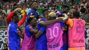 Haiti stun Qatar with late winner in Gold Cup