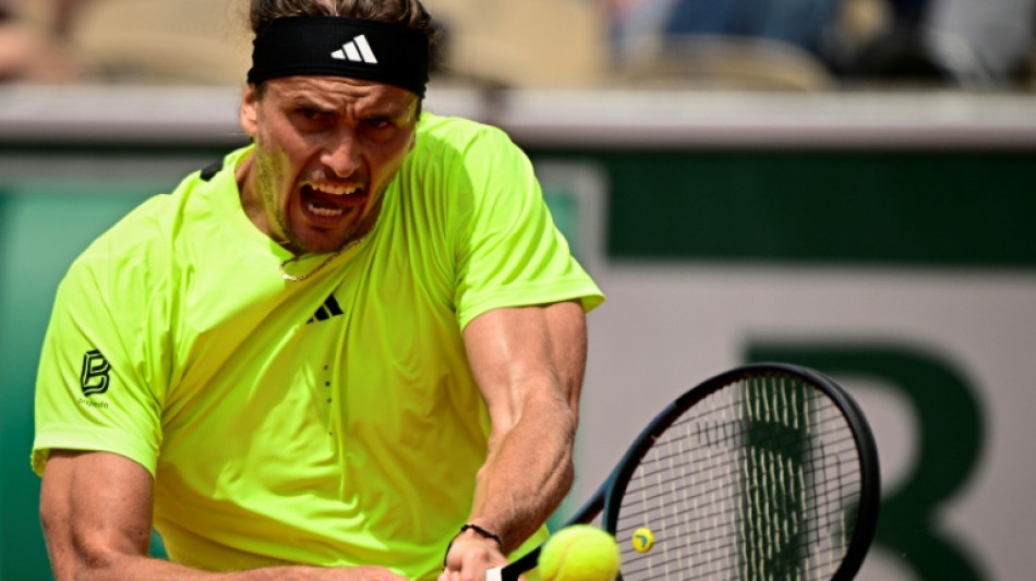 Zverev vence Jesper De Jong e vai à 3ª rodada de Roland Garros