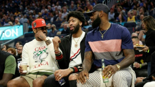 NBA expected to toughen rules on resting stars: reports