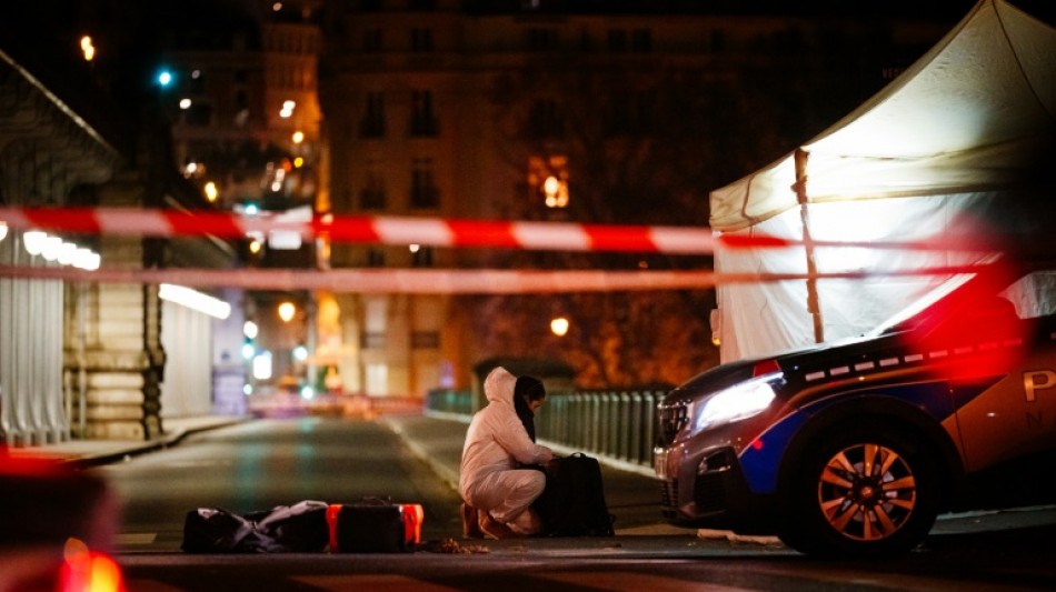 Attentat pr&egrave;s de la tour Eiffel: l'assaillant pr&eacute;sent&eacute; mercredi &agrave; un juge antiterroriste