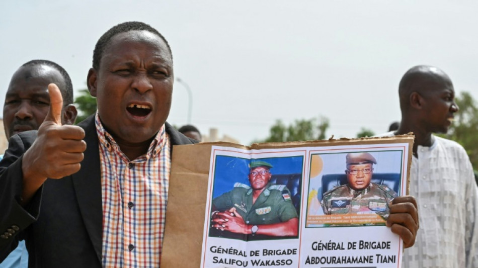 Pa&iacute;ses de &Aacute;frica occidental movilizan su "fuerza de reserva" frente al golpe de N&iacute;ger