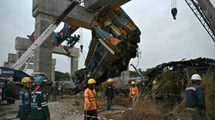Thailand crane collapses onto train, killing 32