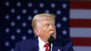 Trump dice que no busca un tercer mandato presidencial, sino cumplir "cuatro grandes años"