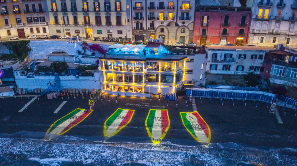 Napoli campione:da S.Gregorio Armeno a Posillipo, è qui la festa