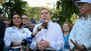 Denuncian "detenci&oacute;n arbitraria" de tres asistentes de candidato opositor en Venezuela
