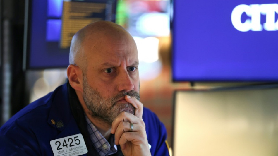 Wall Street mise sous pression par la mauvaise passe de la tech