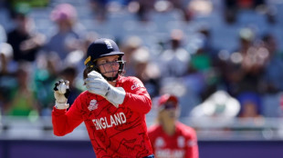 Jones says England women 'pretty relaxed' in Ashes comeback bid