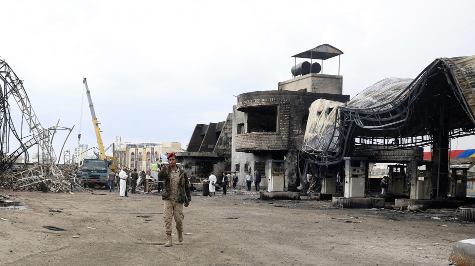 Houthi, 'in attacco Idf ucciso premier e altri ministri'