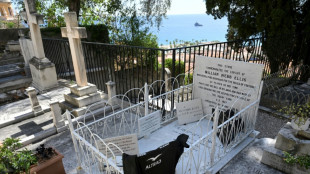 Rugby pioneer Webb-Ellis embraced by French resting place