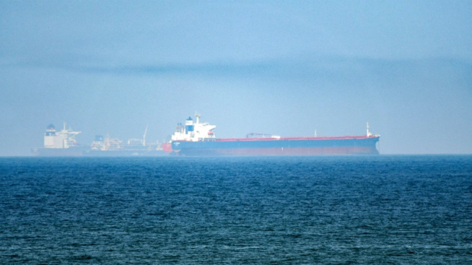 Gro&szlig;reederei Maersk setzt Schifffahrt im Roten Meer wegen Huthi-Angriffen erneut aus