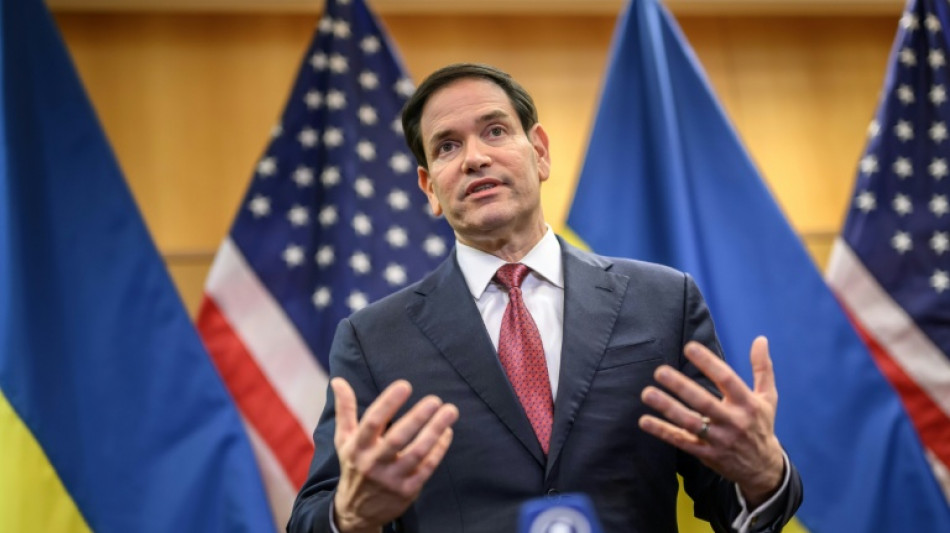 Pour Washington et Kiev, un "futur accord" de paix devra maintenir l'enti&egrave;re "souverainet&eacute;" de l'Ukraine