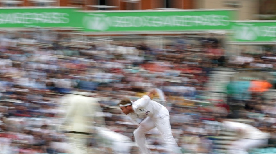 Australia deny retiring Broad an early breakthrough in Ashes finale