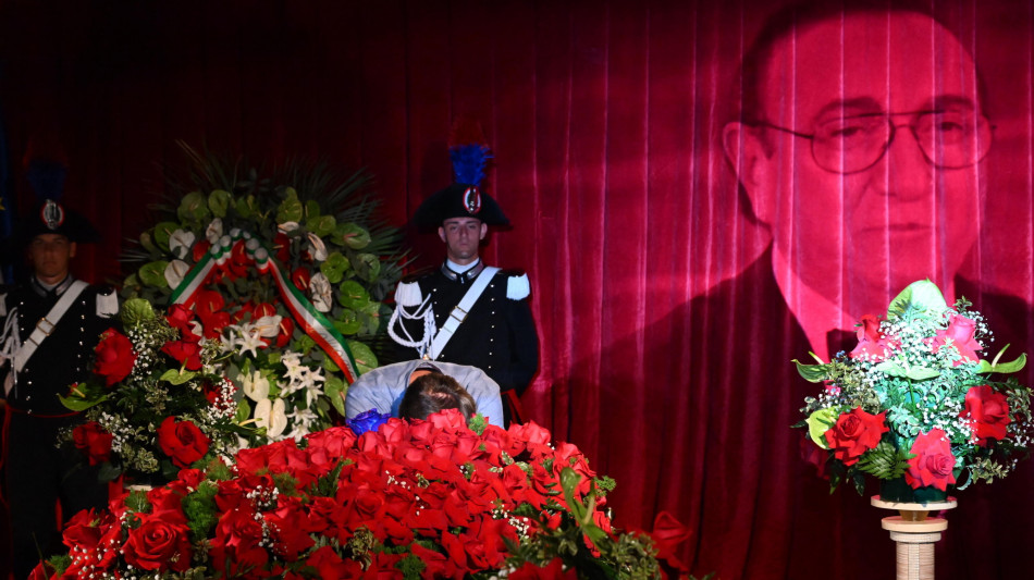 Rossi, Teatro delle Vittorie intitolato a Baudo? Deciderà il cda