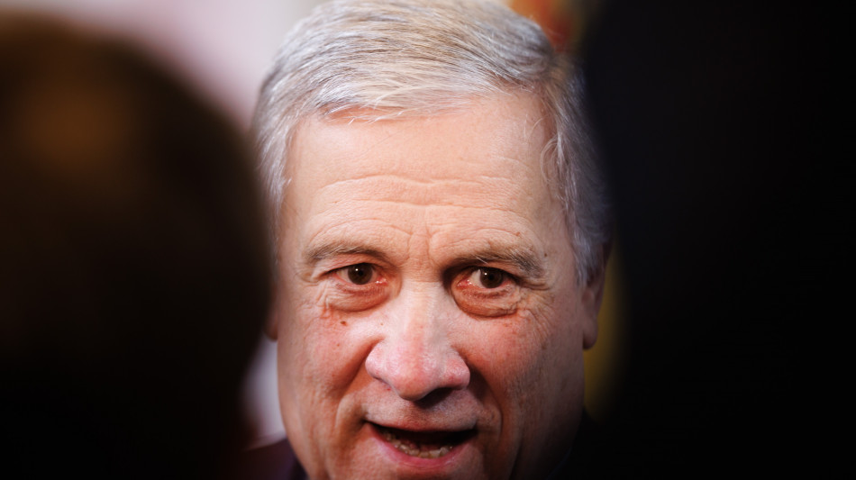 Tajani, alle regionali in Campania meglio un civico