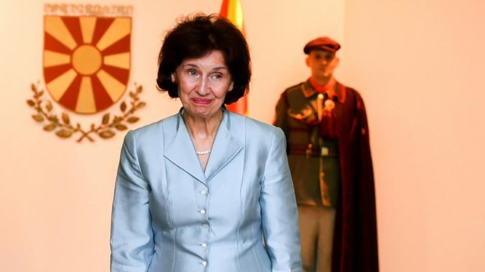 La nueva presidenta de Macedonia del Norte se niega a pronunciar el nombre completo del pa&iacute;s