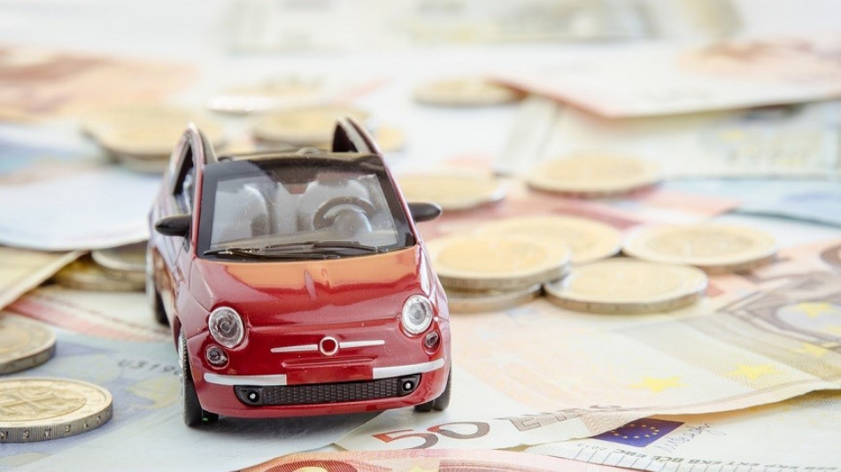 Ivass, prezzo Rc auto sale del 3,7% nel secondo trimestre