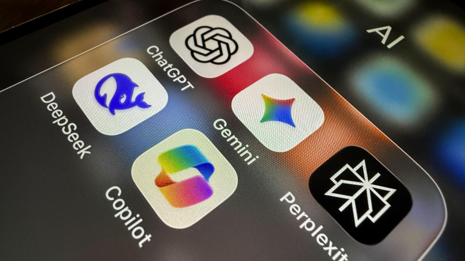 DeepSeek lancia V4-Pro e rialza i prezzi fino al 1.100%