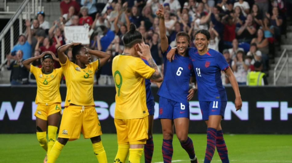 Williams double as USA down South Africa 3-0