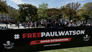 El tribunal de Groenlandia prolonga la detenci&oacute;n del defensor de ballenas Paul Watson hasta el 5 de septiembre