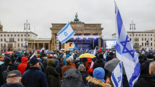 Des milliers de personnes manifestent contre l'antis&eacute;mitisme &agrave; Berlin