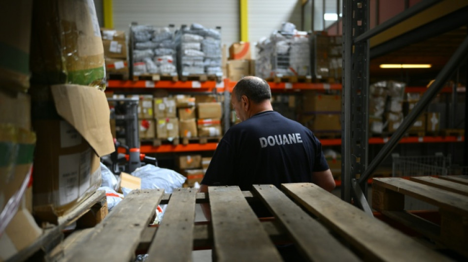 La taxe sur les petits colis fait chuter les importations &agrave; l'a&eacute;roport de Li&egrave;ge