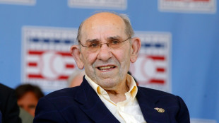 US charges nine in art, sports memorabilia theft conspiracy