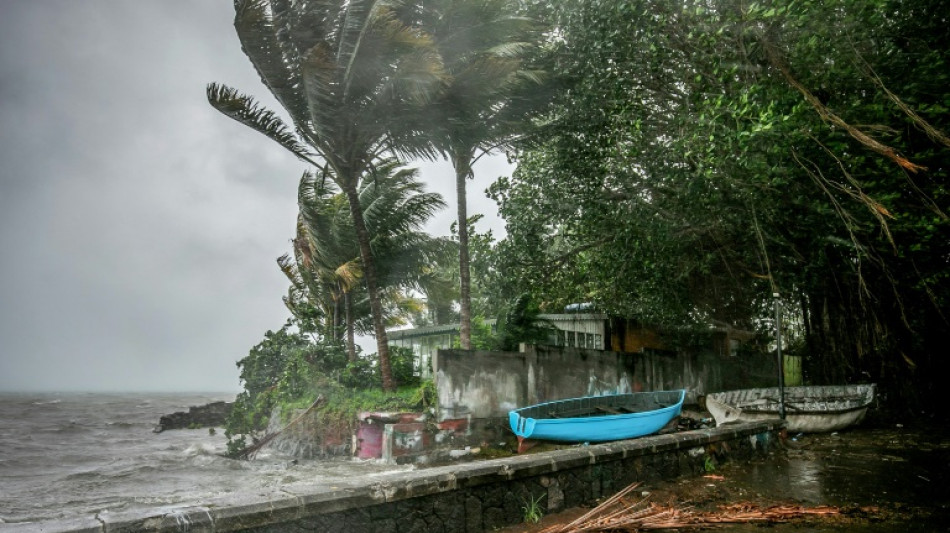 L'&icirc;le Maurice l&egrave;ve l'alerte maximale apr&egrave;s le passage du cyclone Belal