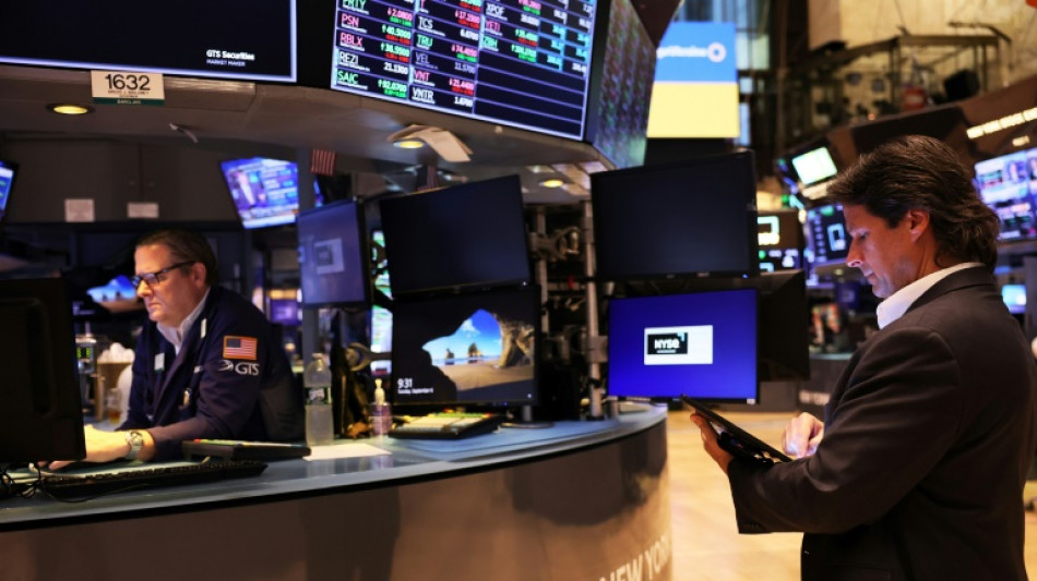 Wall Street ouvre dans le vert le jour des &eacute;lections au Congr&egrave;s