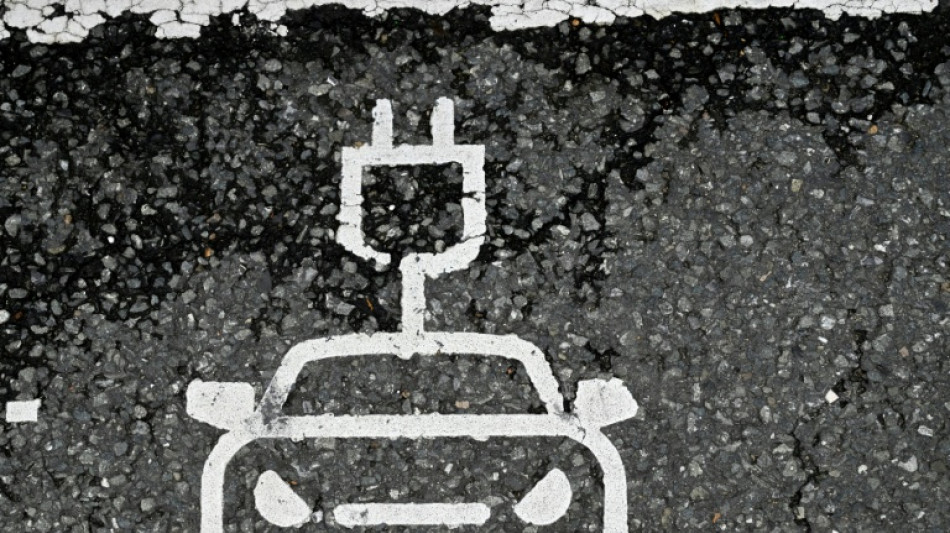 Studie: E-Autos fahren ein Drittel g&uuml;nstiger als Verbrenner