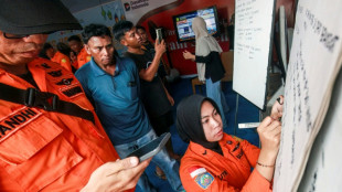 Naufrage d'un ferry en Indon&eacute;sie : six morts, 129 personnes encore recherch&eacute;es