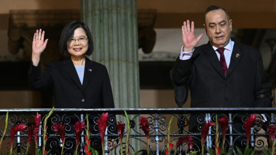 Presidente de Guatemala emprende viaje a Taiw&aacute;n marcado por tensiones con China