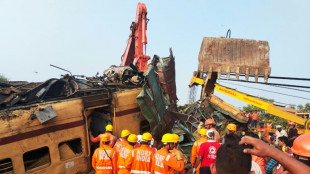 Los conductores de un tren accidentado en India miraban un partido de cr&iacute;quet