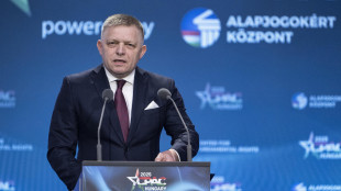 Fico, fallimentare sforzo europeo di indebolire la Russia