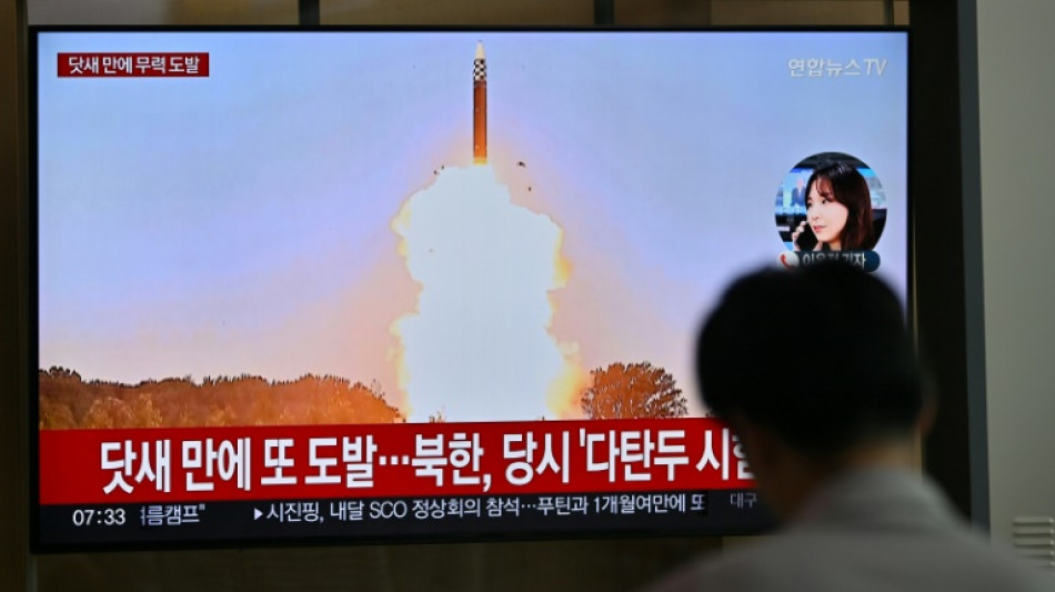 Corea del Norte dispara dos nuevos misiles bal&iacute;sticos
