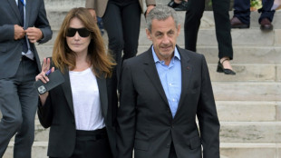 Carla Bruni citada en un caso de manipulaci&oacute;n de testigos en Francia, seg&uacute;n fuente cercana