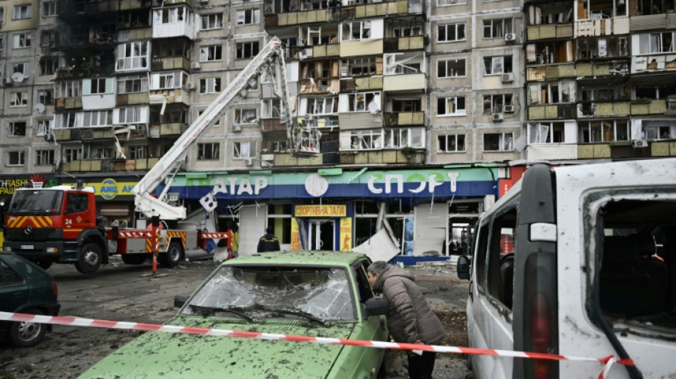 Novos bombardeios russos em Kiev ap&oacute;s destitui&ccedil;&atilde;o do bra&ccedil;o direito de Zelensky