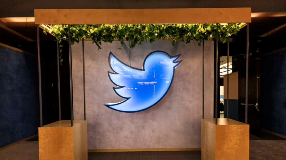 Twitter entfernt im gro&szlig;en Stil den blauen Haken