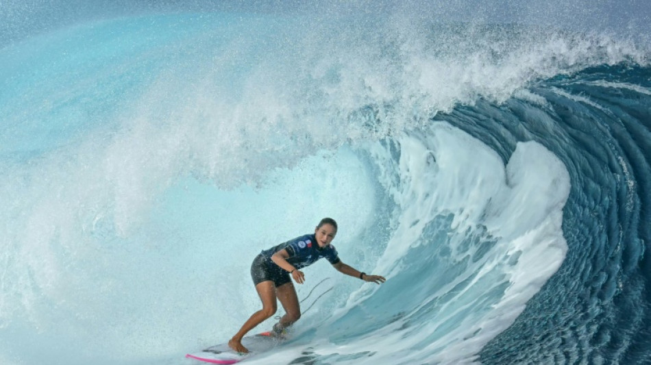Des pionni&egrave;res du surf &agrave; Vahine Fierro, les femmes &agrave; l'honneur &agrave; Teahupo'o