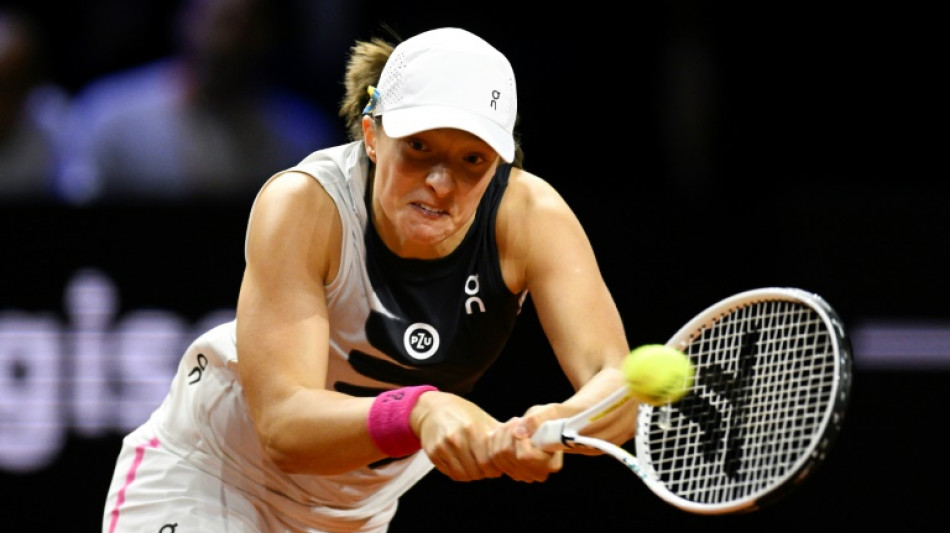 WTA: Swiatek (N.1) rejoint Sabalenka (N.2) en finale &agrave; Stuttgart apr&egrave;s l'abandon de Jabeur