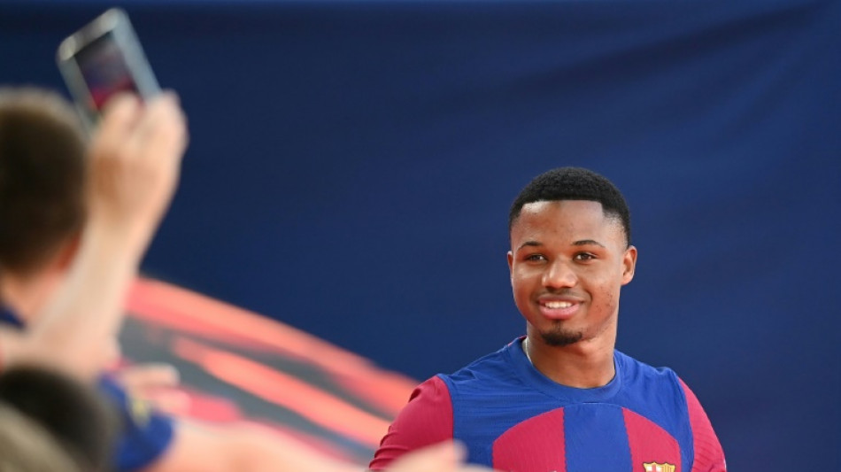 Brighton make surprise swoop for Barcelona's Fati on loan