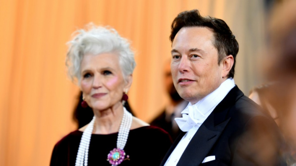 El asunto de los "falsos usuarios" bloquea la compra de Twitter, seg&uacute;n Musk