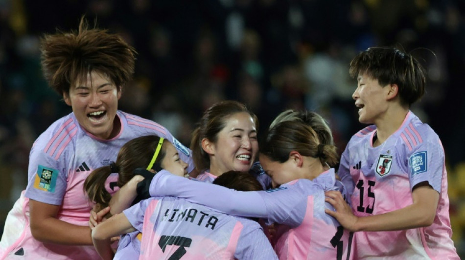 Clinical Japan, slick Spain surge into Women's World Cup quarters