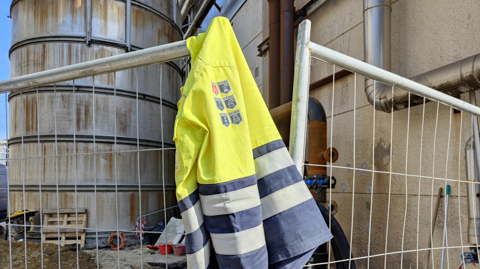 Cadono in una cisterna, morti due operai nel veneziano