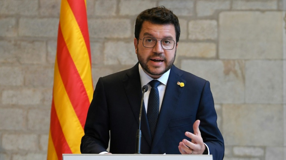 Regionalpr&auml;sident von Katalonien ruft Neuwahl aus