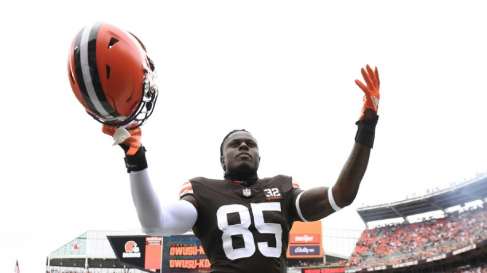 Njoku questionable for NFL Browns after burn injuries