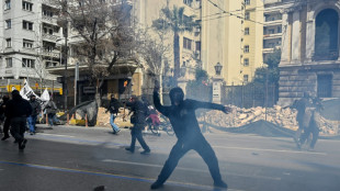 Griechischer Regierungschef bittet Familien von Zugungl&uuml;ck-Opfern um Verzeihung