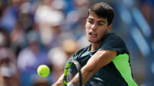 Alcaraz survives qualifier Purcell to reach Cincinnati semis